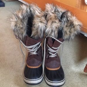 Sorel snow boots